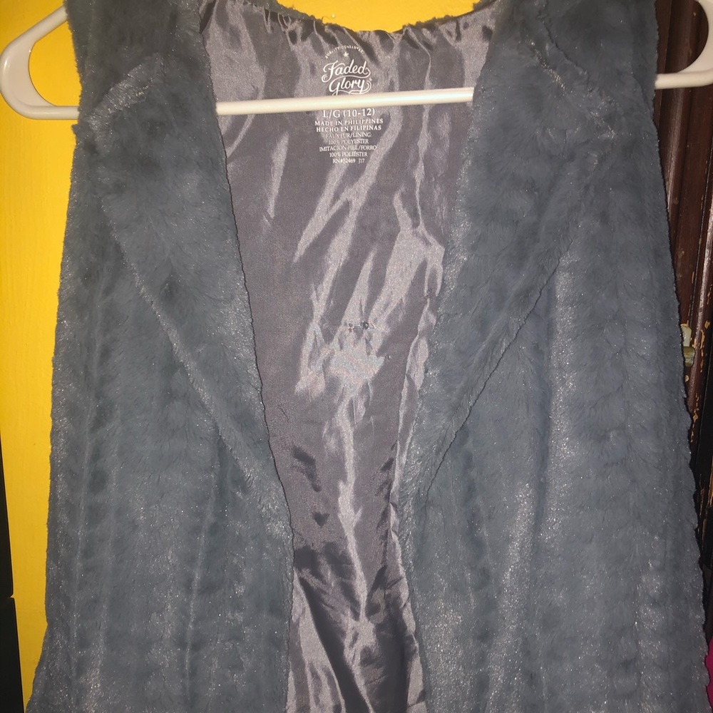 Grey faux fur girls vest with silver belt